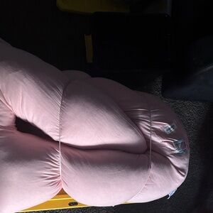 Luxurious Pink Comforter